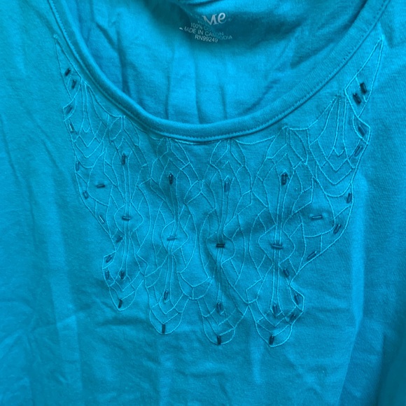 Shirt - Picture 3 of 4